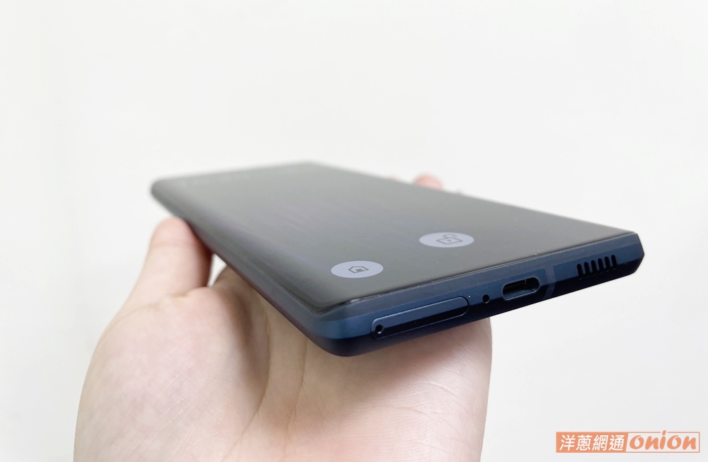 HTC U24 Pro 採用3D曲面螢幕