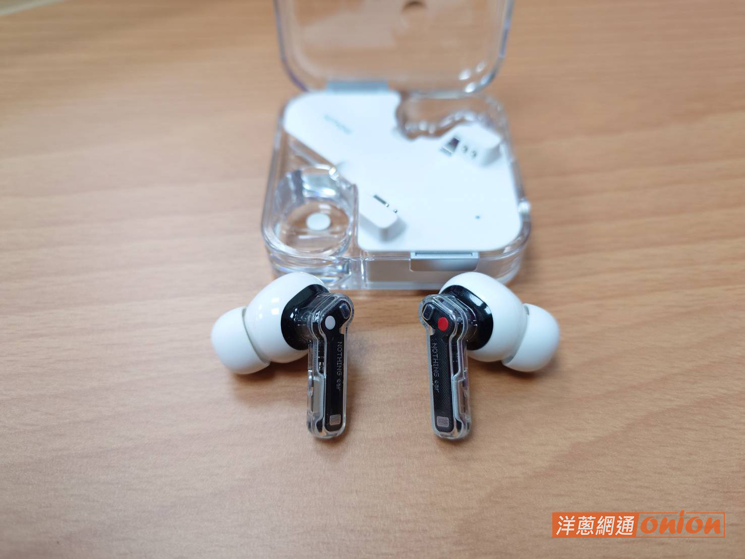 nothing ear 藍芽無線耳機開箱評測